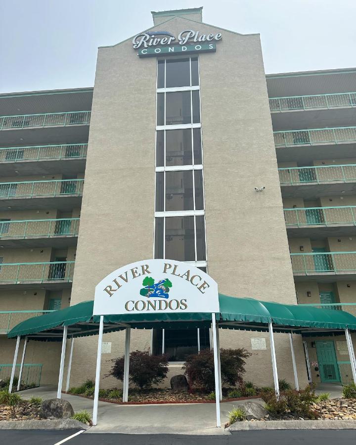 River Place Condos #409 1Bd, 2Bath Pigeon Forge Zewnętrze zdjęcie