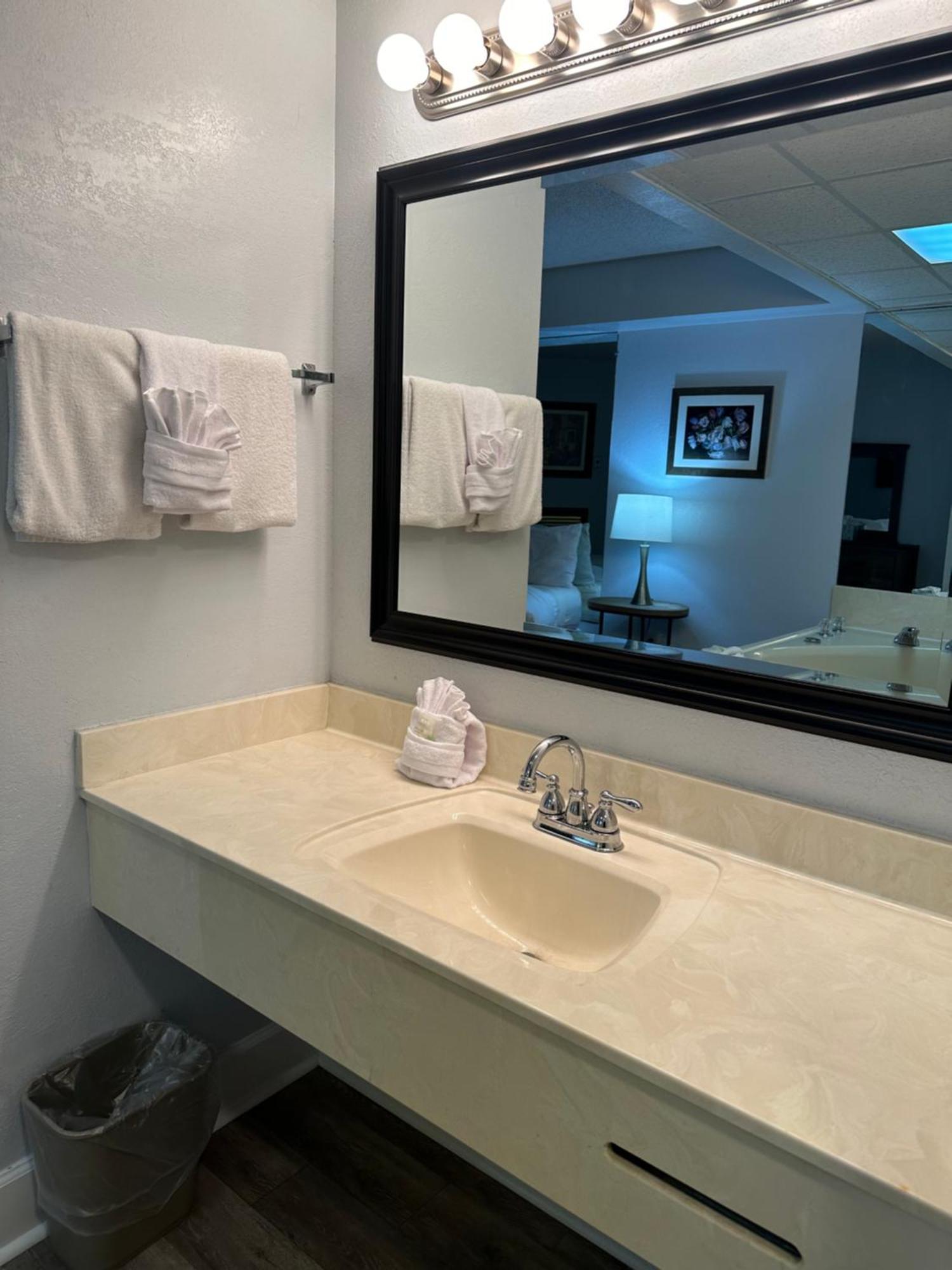 River Place Condos #409 1Bd, 2Bath Pigeon Forge Zewnętrze zdjęcie